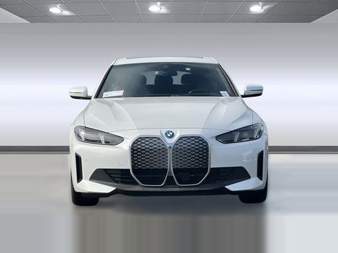 Used 2025 BMW i4 eDrive40 w/ Premium Package RWD image 5