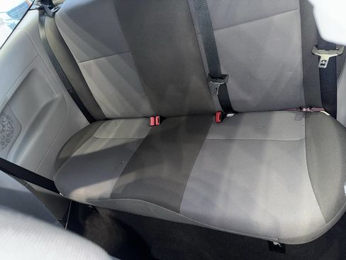 Used 2007 Ford Focus SES image 22