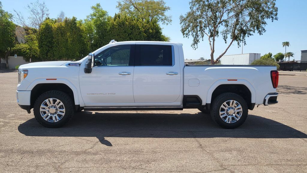 Used 2022 GMC Sierra 2500 Denali w/ Denali Ultimate Package AWD/4WD image 7