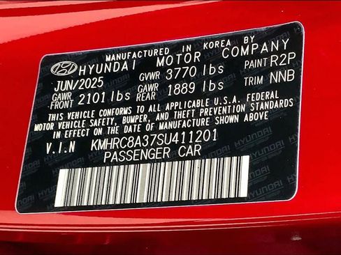 Certified 2025 Hyundai Venue Limited image 33