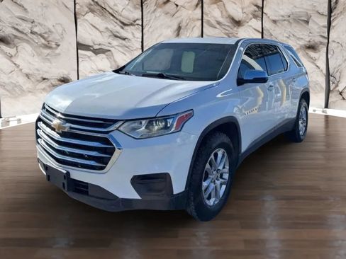 Used 2019 Chevrolet Traverse LS AWD/4WD image 3