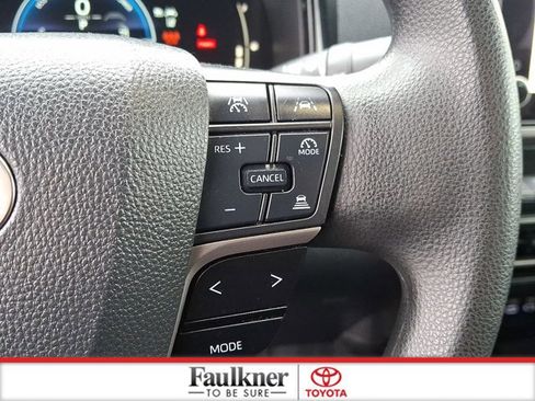 Certified 2025 Toyota Camry LE image 21