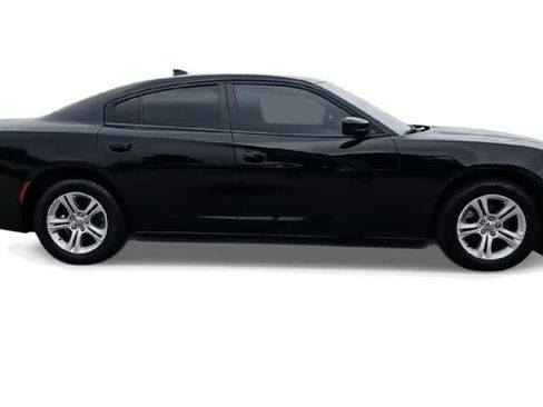 Used 2023 Dodge Charger SXT RWD image 9
