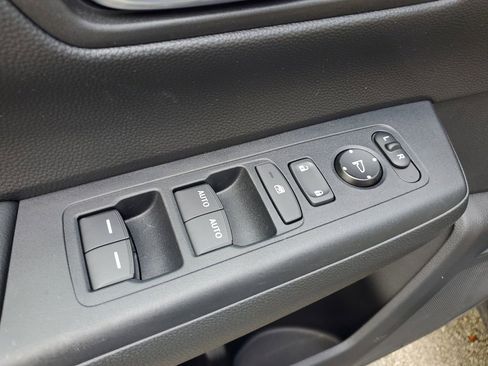 Used 2024 Honda CR-V EX image 15