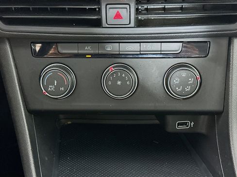 Used 2019 Volkswagen Jetta S FWD image 23