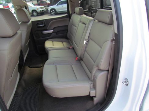 Used 2016 Chevrolet Silverado 1500 LTZ Z71 w/ LTZ Plus Package image 13