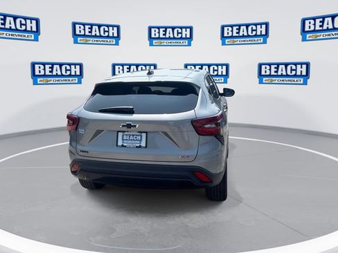 Used 2026 Chevrolet Trax RS w/ Driver Confidence Package FWD image 7
