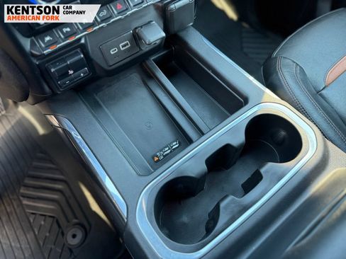 Used 2020 GMC Sierra 1500 AT4 w/ AT4 Premium Package AWD/4WD image 22