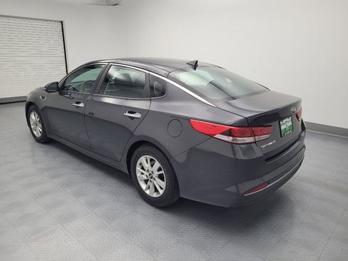 Used 2018 Kia Optima LX FWD image 3