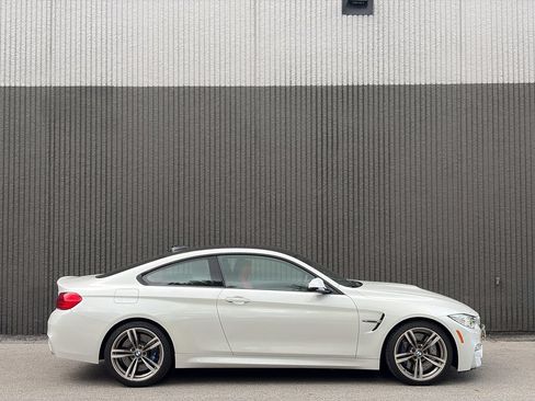 Used 2016 BMW M4 Coupe RWD image 8