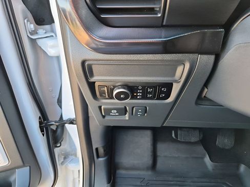 Used 2025 Ford F150 Raptor w/ Equipment Group 803A Raptor R image 33