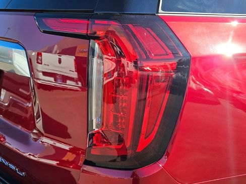 Used 2024 GMC Yukon Denali w/ Max Trailering Package image 11