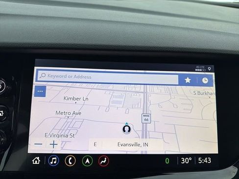 Used 2021 Buick Envision Avenir w/ Technology Package II image 21