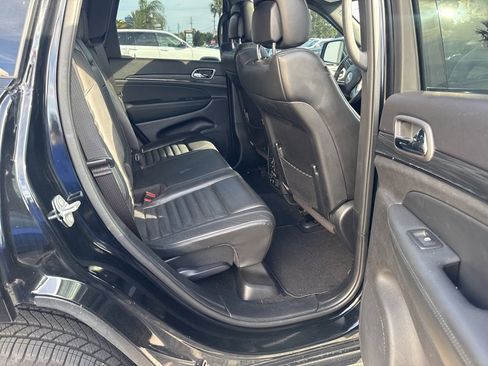 Used 2020 Jeep Grand Cherokee Limited X image 10