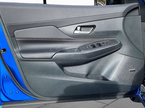 New 2026 Nissan Sentra SR w/ SR Premium Package FWD image 10