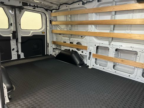 Used 2022 Ford Transit 250 w/ Exterior Upgrade Package image 34