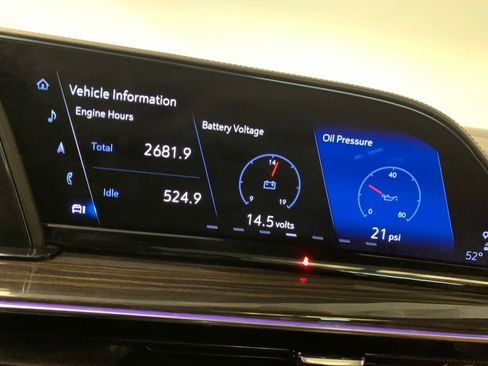 Used 2021 Cadillac Escalade Sport w/ Driver Assist Tech Package image 27