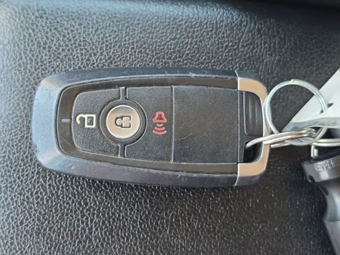 Used 2019 Ford EcoSport SE FWD image 33
