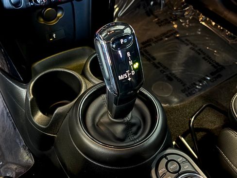 Used 2024 MINI Cooper S FWD image 14