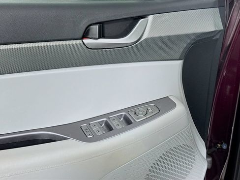 Used 2024 Hyundai Palisade SEL FWD image 18