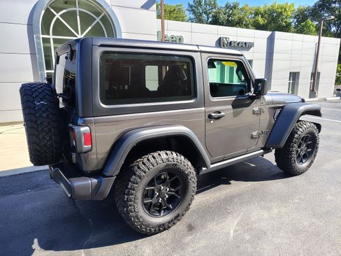 Certified 2024 Jeep Wrangler Willys image 14