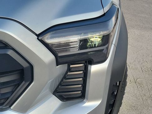 New 2025 Toyota Tacoma TRD Off-Road image 16
