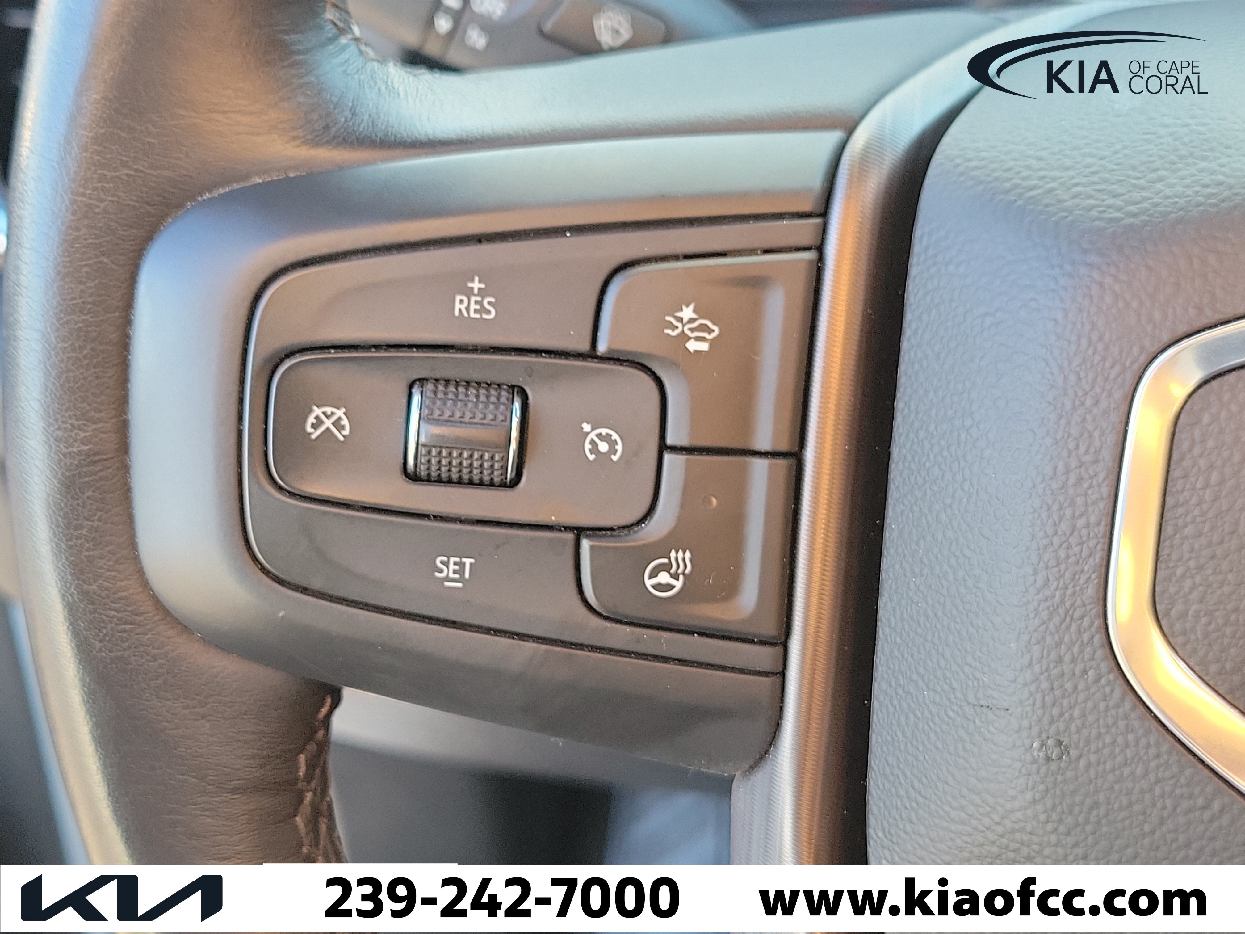 Used 2025 GMC Sierra 2500 Denali Ultimate AWD/4WD image 25