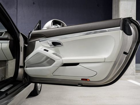 Used 2013 Porsche Boxster S RWD image 21