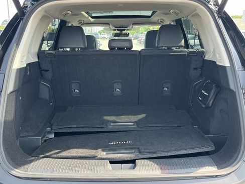 Used 2022 Nissan Rogue SL w/ SL Premium Package FWD image 21