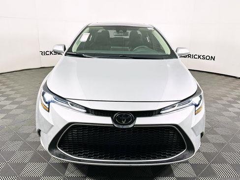 Used 2021 Toyota Corolla XLE image 8