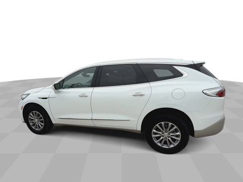 Used 2024 Buick Enclave Premium AWD/4WD image 7