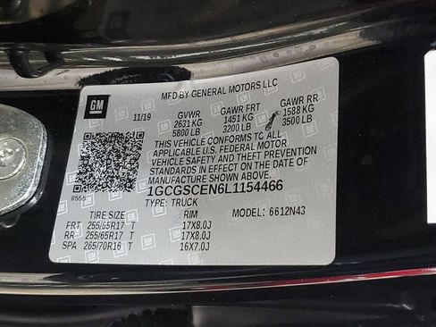 Used 2020 Chevrolet Colorado LT w/ Safety Package image 37