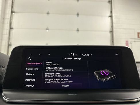 Used 2022 Kia Telluride S AWD/4WD image 30
