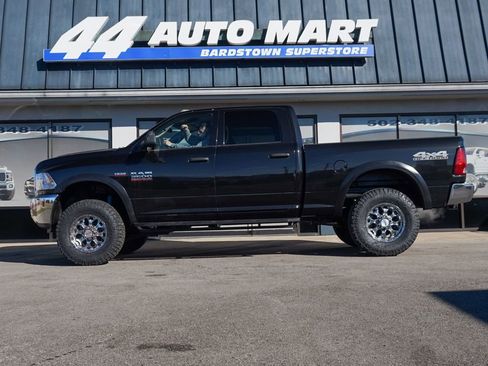 Used 2018 RAM 2500 Tradesman w/ Chrome Appearance Group image 6