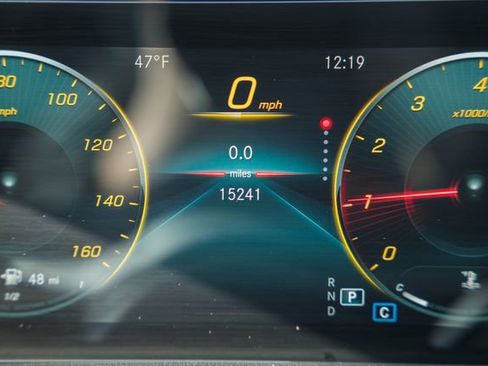 Used 2022 Mercedes-Benz GLB 250 4MATIC image 45