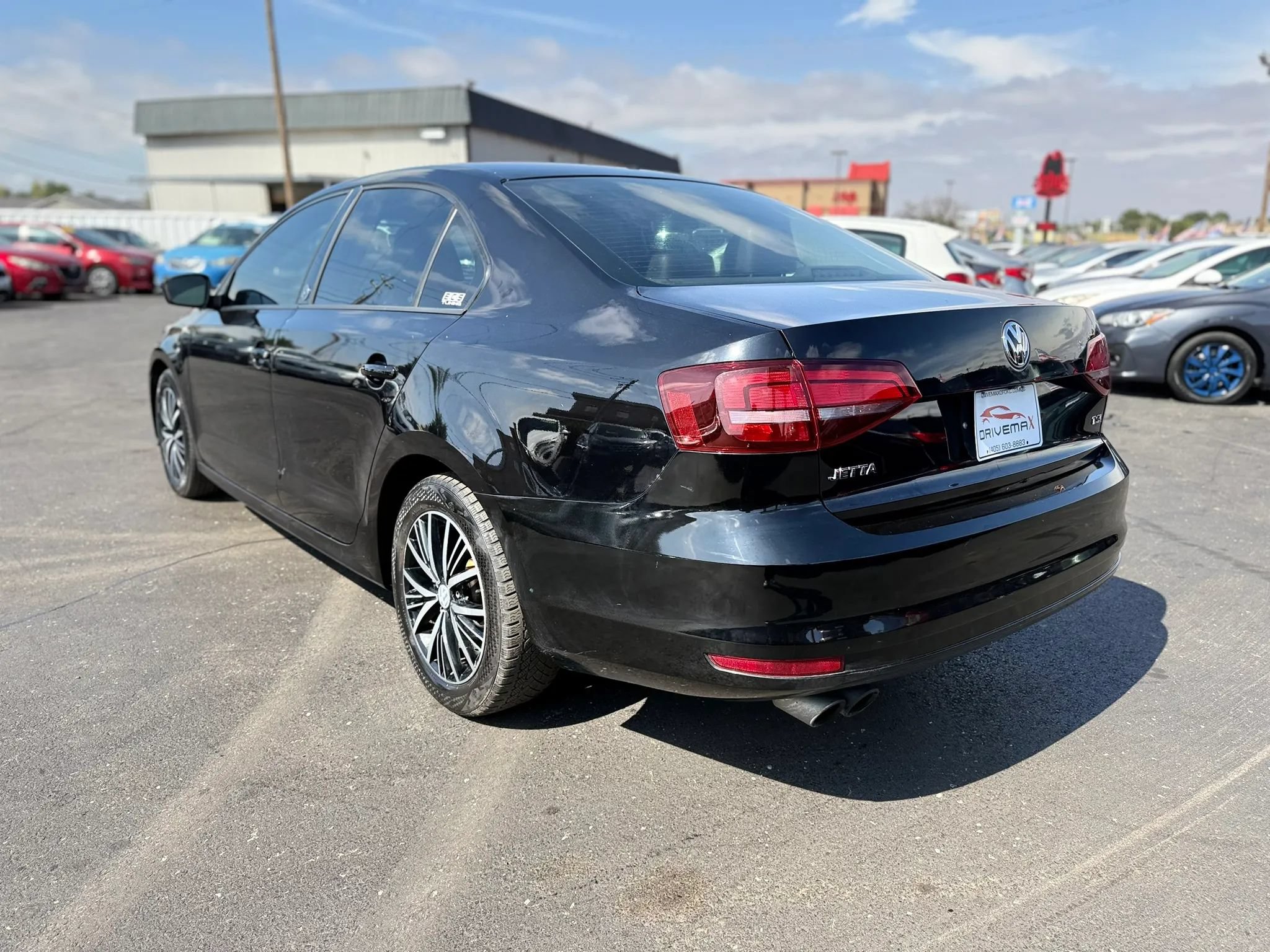 Used 2018 Volkswagen Jetta Wolfsburg Edition FWD image 5