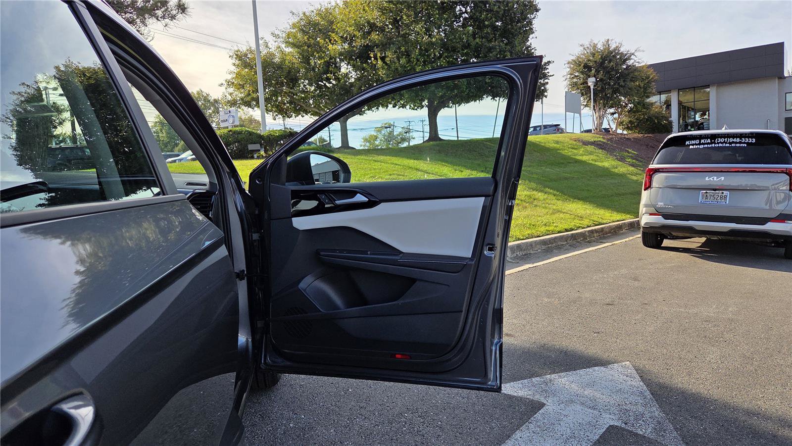 New 2027 Volkswagen Taos S FWD image 26
