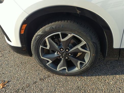 Certified 2022 Chevrolet Blazer RS w/ Enhanced Convenience Package image 33