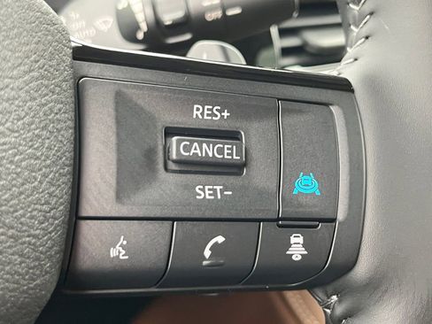 New 2026 Nissan Pathfinder Platinum image 12