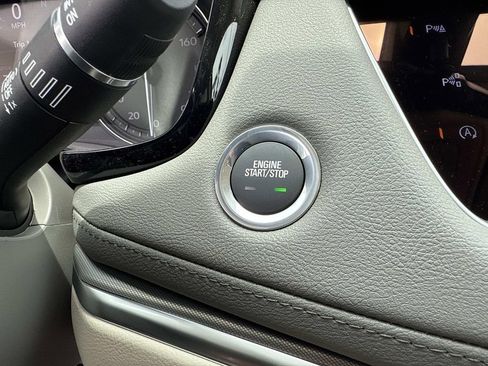 New 2025 Cadillac XT5 Premium Luxury w/ Technology Package image 29