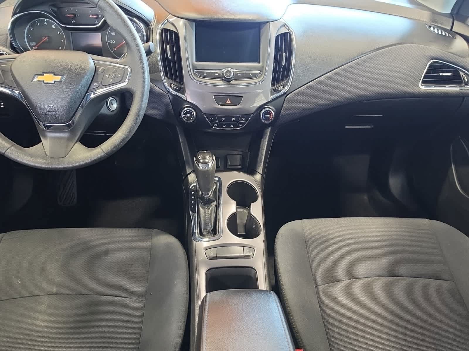 Used 2019 Chevrolet Cruze LS w/ LS Convenience Package FWD image 27