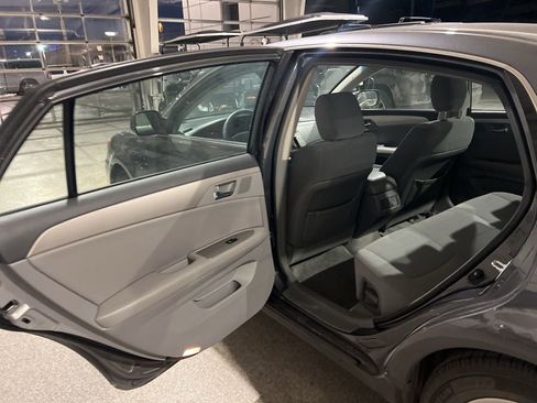 Used 2010 Toyota Avalon XL image 10