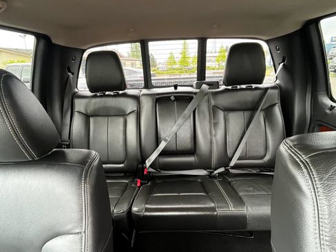 Used 2010 Ford F150 Lariat AWD/4WD image 10