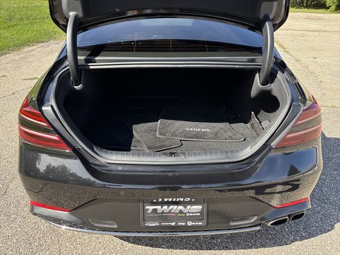 Used 2023 Genesis G70 2.0T w/ Sport Prestige Package AWD/4WD image 9