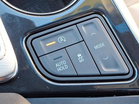 Used 2022 Cadillac CT4 Luxury w/ Sun And Sound Package image 25