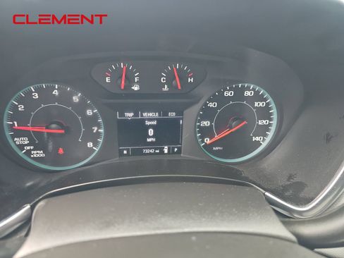 Used 2024 Chevrolet Equinox LS FWD image 2