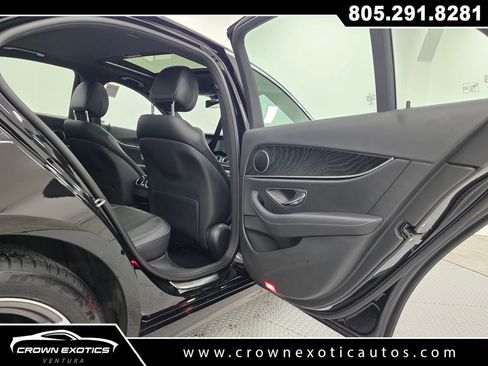 Used 2022 Mercedes-Benz E 350 Sedan image 17