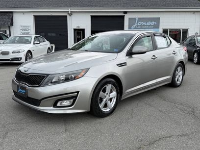 Used 2014 Kia Optima LX w/ LX Convenience Plus Package