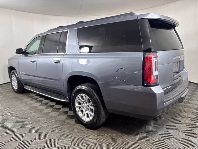 Used 2020 GMC Yukon XL SLT w/ Open Road Package AWD/4WD image 6