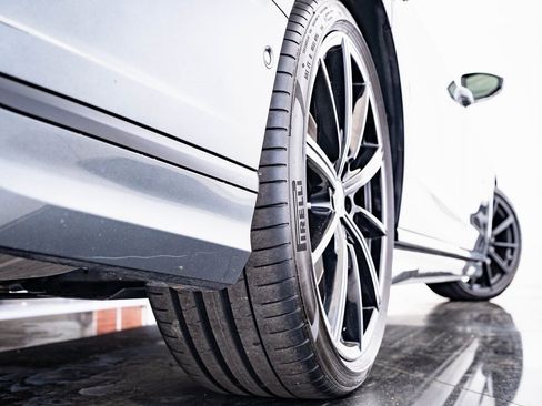 Certified 2022 Audi S8 image 42